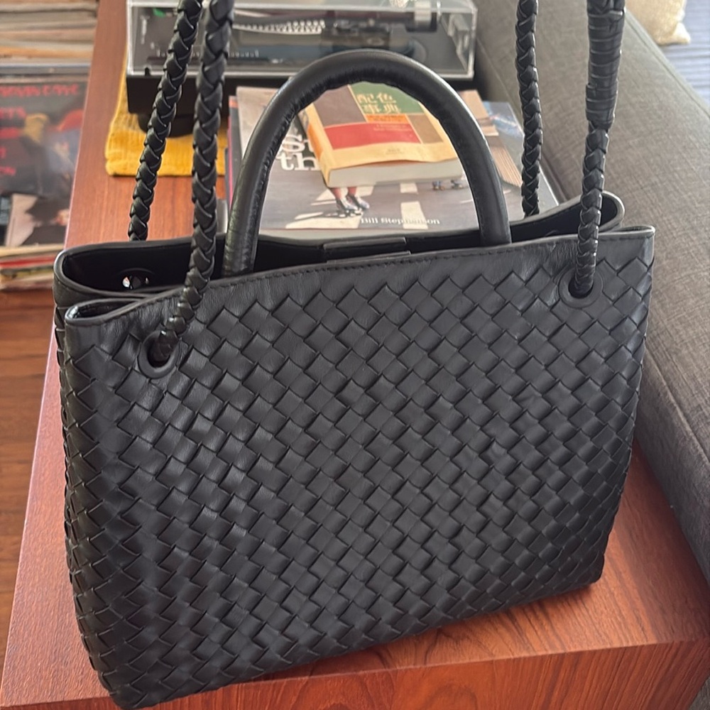 Quince Black Italian Leather bag with Intricate Weave